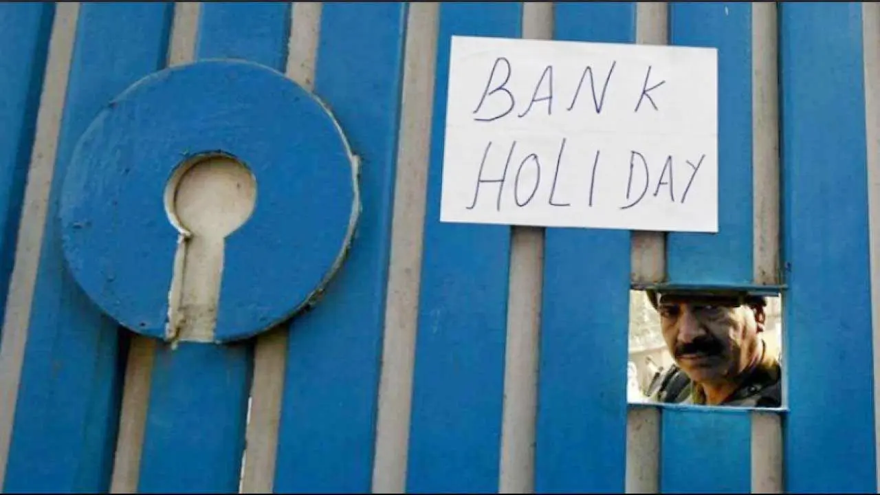 bank holiday | Sach Bedhadak