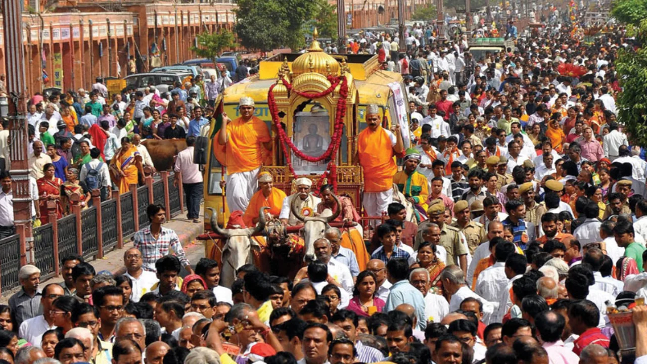 Mahavir Jayanti today: There will be a religious meeting in Ramlila Maidan with worship in Jain temples,