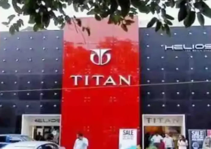 titan | Sach Bedhadak