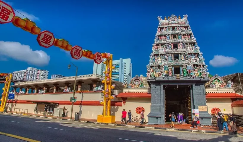 Temple jewelery embezzlement case in Singapore, Indian priest jailed for 6 years