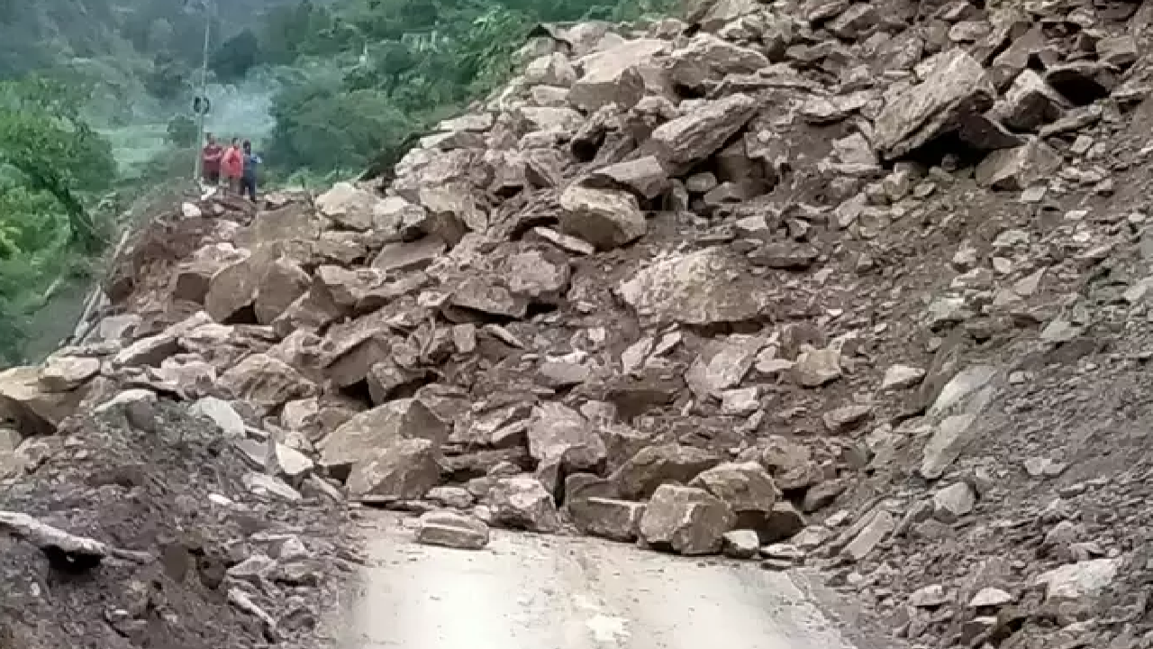 landslide | Sach Bedhadak