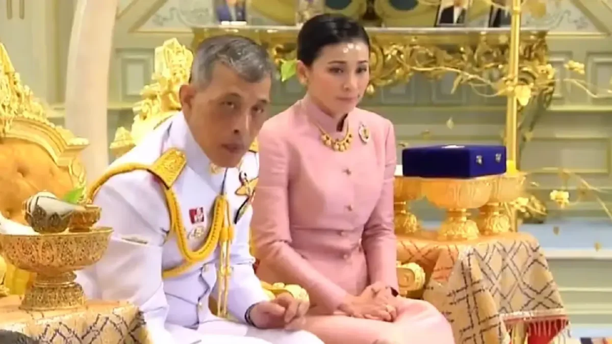 thailand king maha vajiralongkorn luxary life 1 | Sach Bedhadak