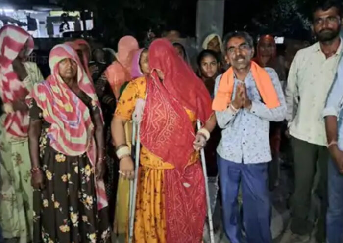 Constable Beaten Up Husband Wife In Pali 1 | Sach Bedhadak