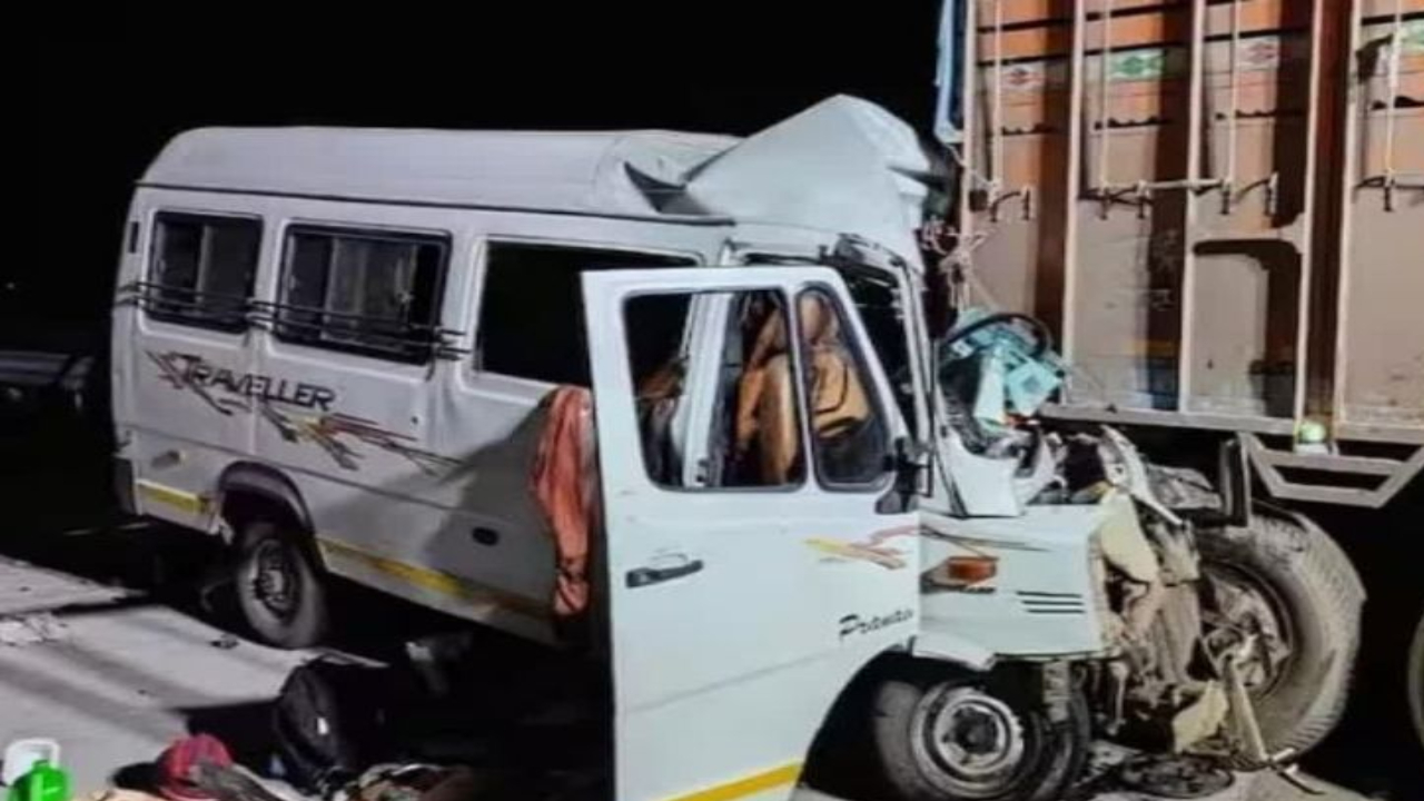 Maharashtra Road Accident | Sach Bedhadak
