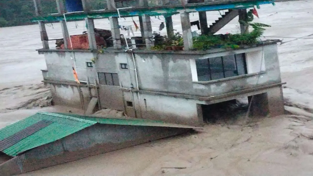 sikkim flash flood | Sach Bedhadak