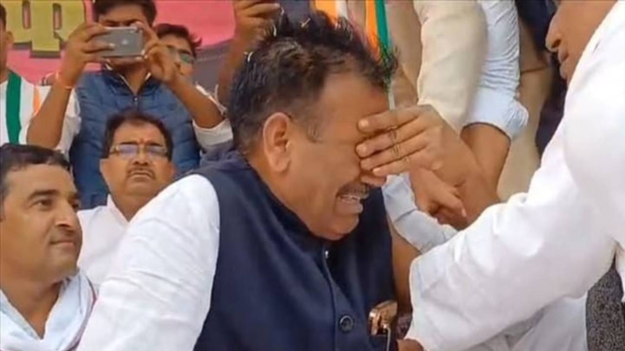 bayana Congress candidate Amar Singh crying video | Sach Bedhadak