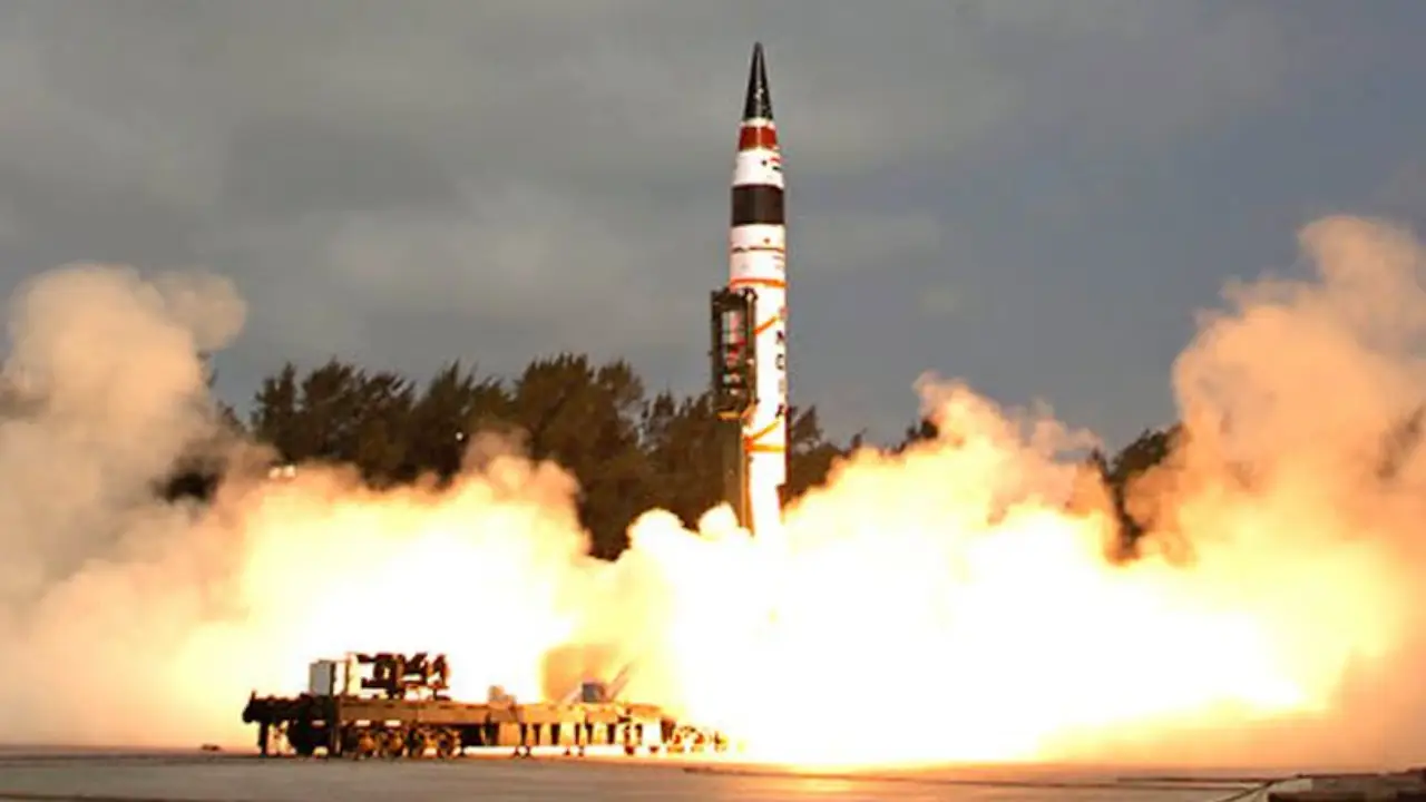 मिसाइल अग्नि 1 का सफल परीक्षण | Sach Bedhadak