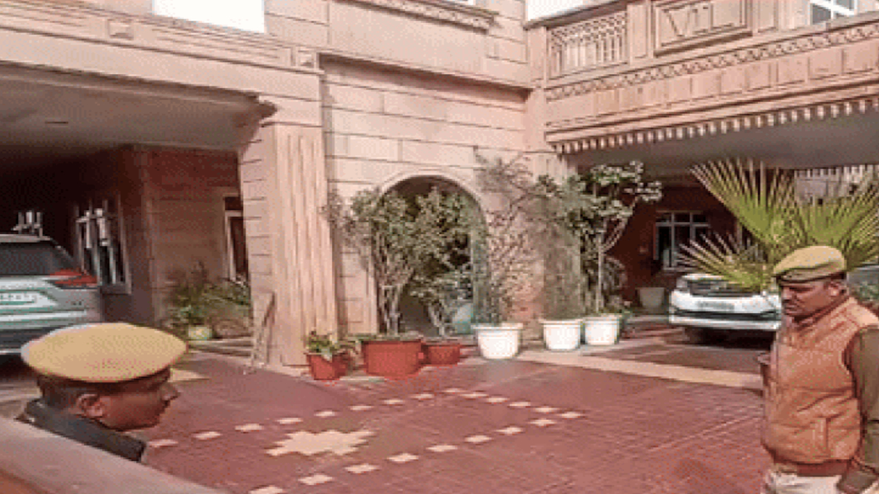 income tax department raids about 10 locations in jodhpur | Sach Bedhadak