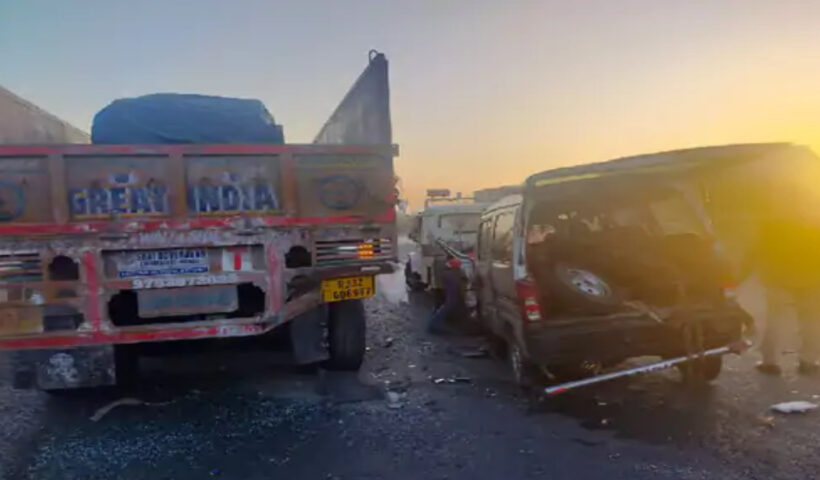 4 People Dead Horrific Road Accident In Jaipur | Sach Bedhadak